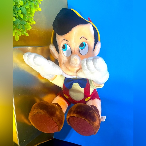 WALT DISNEY DISNEY WORLD DISNEYLAND EXCLUSIVE VTG 80’s PINOCCHIO PLUSH w/TAGS - Picture 12 of 14